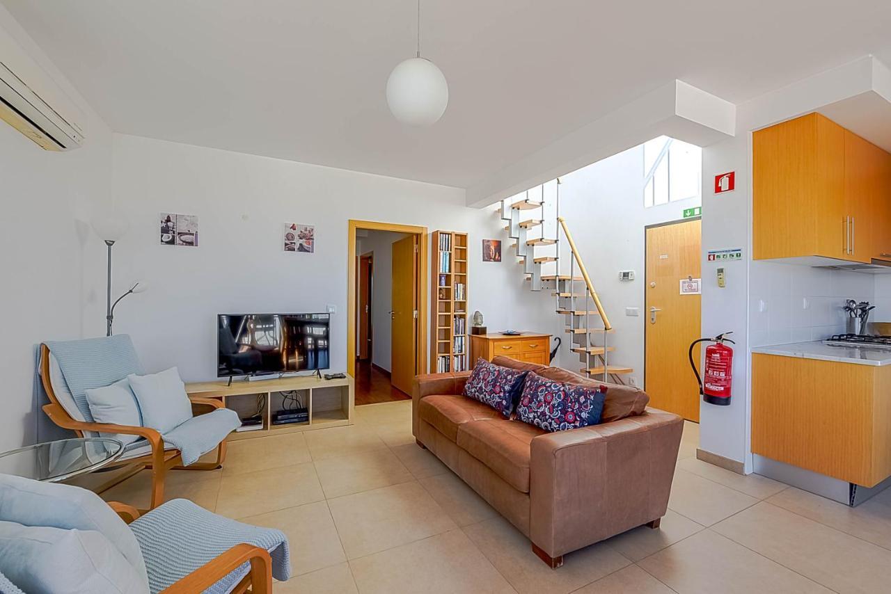 Penthouse Quilha Apartment Fuzeta Exterior photo